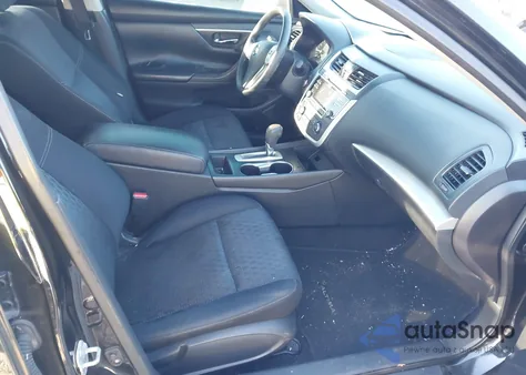 2016 Nissan Altima 2.5/2.5 S/2.5 Sl/2.5 Sr/2.5 Sv z USA, uszkodzony, nr VIN 1N4AL3AP1GC169077